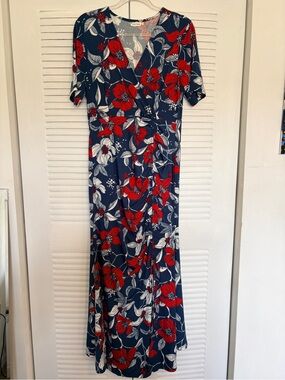 Navy Floral Maxi Dress/Red White Flower Ruched Wrap Style/ Size M Medium NWOT